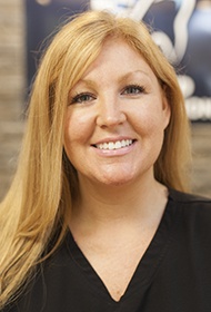 Dental Hygienist Laurie Headshot