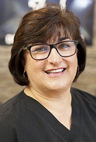 Dental Hygienist Laury Headshot